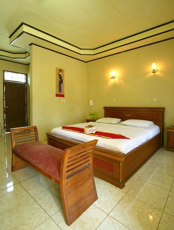 Pasir Putih Resort Bengkulu Rum bild