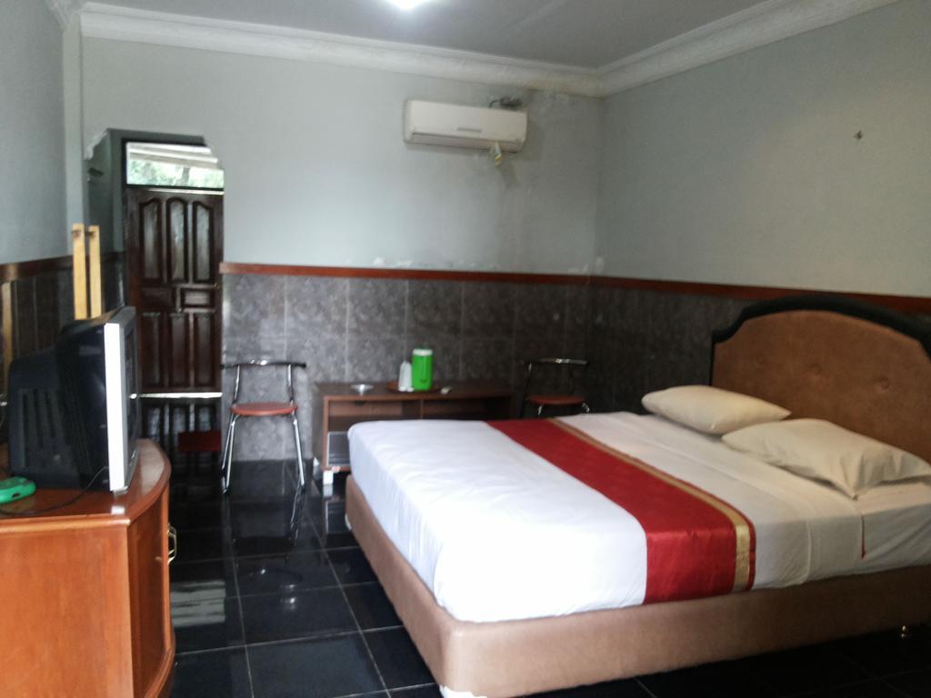 Pasir Putih Resort Bengkulu Rum bild