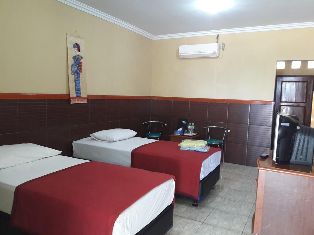 Pasir Putih Resort Bengkulu Exteriör bild